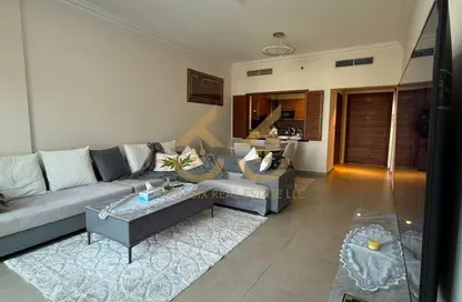 Apartment - 1 Bedroom - 2 Bathrooms for rent in Qamar 4 - Madinat Badr - Al Muhaisnah - Dubai