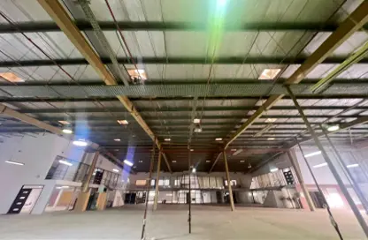 Warehouse - Studio for rent in Phase 1 - Dubai Investment Park (DIP) - Dubai