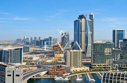 شقة - 3 - 4 للايجار في برج أبر كريست - وسط مدينة دبي - دبي شقة - 3 - 4 للايجار في برج أبر كريست - وسط مدينة دبي - دبي