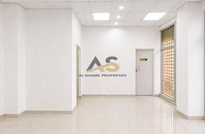 Shop - Studio - 1 Bathroom for rent in Al Souk Al Kabeer - Bur Dubai - Dubai Shop - Studio - 1 Bathroom for rent in Al Souk Al Kabeer - Bur Dubai - Dubai