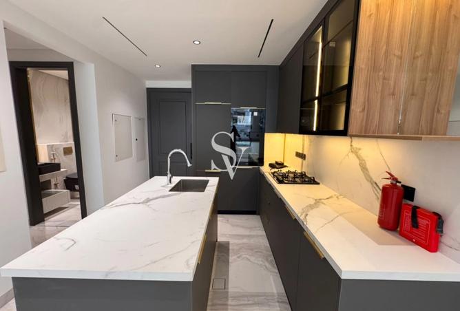 128366158 - Property Image 2