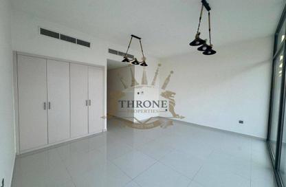 Villa - 6 - 7 for sale in Acuna - Damac Hills 2 - Dubai