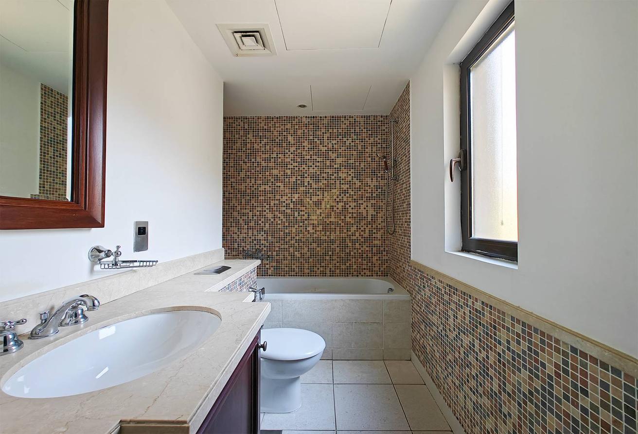 Spacious 2BR | Unfurnished | Zaafaran Downtown photo 15