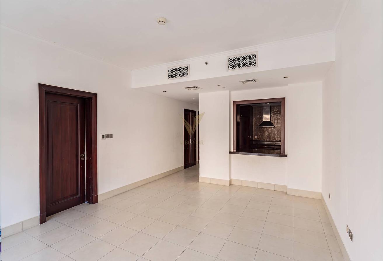 Spacious 2BR | Unfurnished | Zaafaran Downtown photo 6