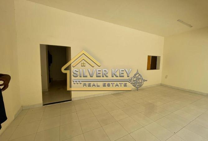 74245756 - Property Image 3