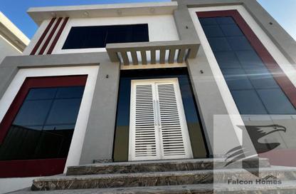 Villa - 5 Bedrooms - 6 Bathrooms for rent in Nad Al Sheba 4 - Nad Al Sheba - Dubai Villa - 5 Bedrooms - 6 Bathrooms for rent in Nad Al Sheba 4 - Nad Al Sheba - Dubai