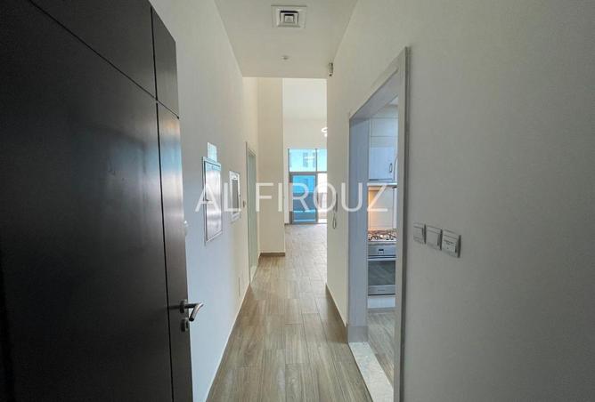 65152318 - Property Image 2