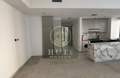 Apartment - 2 - 3 for rent in Amal Tower - Dubai Sports City - Dubai