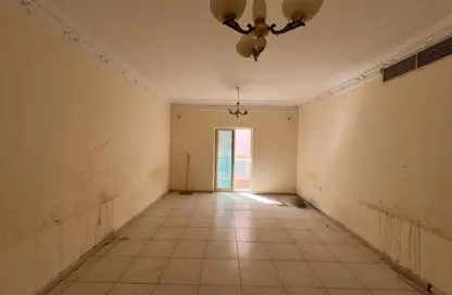 Apartment - 1 Bedroom - 1 Bathroom for rent in Al Qulaya'ah - Al Sharq - Sharjah