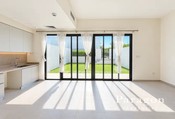 155576935 - Property Image 3