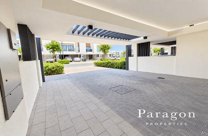 Townhouse - 3 - 4 for rent in Greenviews 2 - Emaar South - Dubai South (Dubai World Central) - Dubai