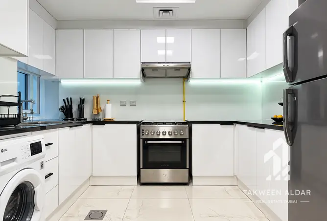 155570807 - Property Image 3