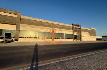 Show Room - Studio - 2 Bathrooms for rent in Al Sajaa S - Al Sajaa - Sharjah