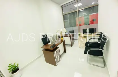 Office Space - 1 Bedroom - 1 Bathroom for rent in Red Avenue - Al Garhoud - Dubai