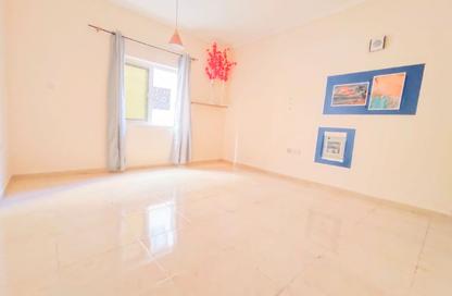 Apartment - Studio - 1 for rent in Muwaileh 29 Building - Muwaileh - Sharjah