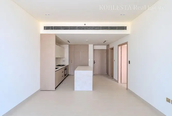 166521103 - Property Image 2