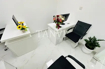 Office Space - 1 Bedroom - 1 Bathroom for rent in Reem Residency - Al Karama - Dubai