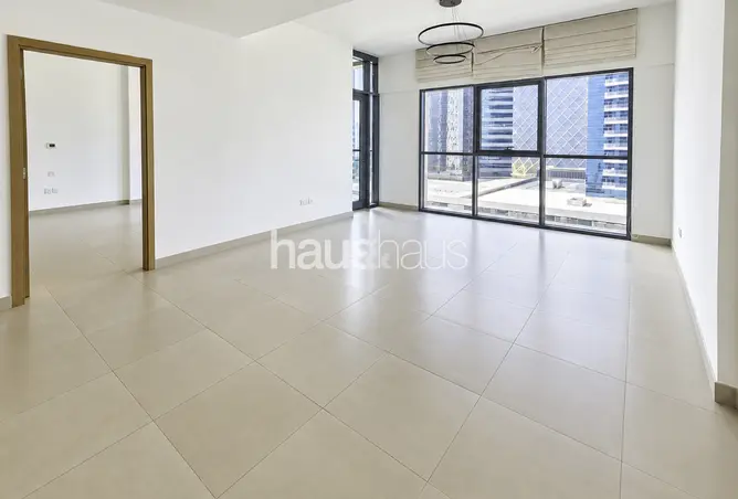 155528208 - Property Image 3