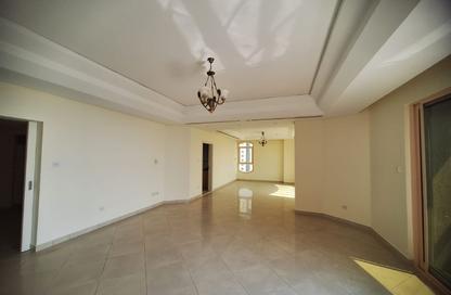 Apartment - 4 - 4 for rent in Al Majaz 3 - Al Majaz - Sharjah