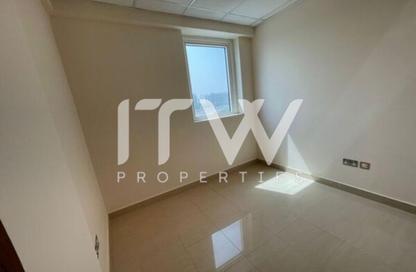 Apartment - 2 Bedrooms - 3 Bathrooms for rent in Jamam Residence - Al Raha Beach - Abu Dhabi