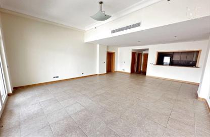 Apartment - 1 Bedroom - 2 Bathrooms for rent in Al Hamri - Shoreline Apartments - Palm Jumeirah - Dubai