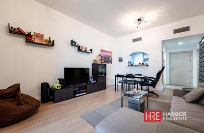 Apartment - 1 Bedroom - 2 Bathrooms for rent in University View - Dubai Silicon Oasis - Dubai