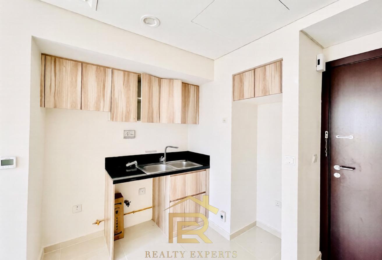 1BR Apartment Golf Vita A Multiple Views photo 4