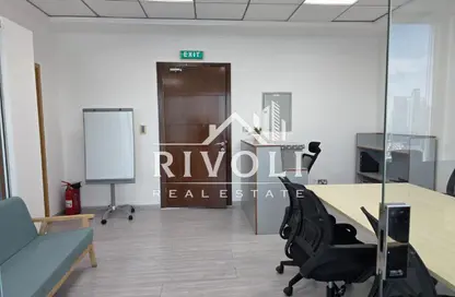 Office Space - Studio - 1 Bathroom for rent in The Burlington - Business Bay - Dubai