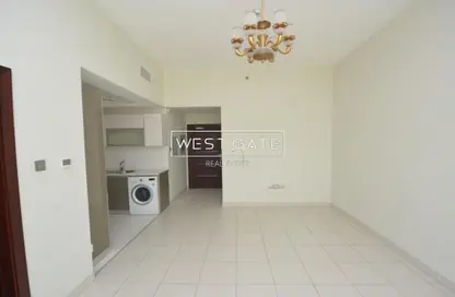 شقة - 1 حمام للايجار في جليتز 1 - جليتز - ستوديو سيتي - دبي