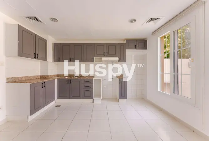 155508631 - Property Image 3