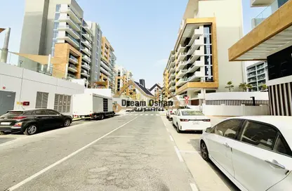 Shop - Studio - 2 Bathrooms for rent in AZIZI Riviera 8 - AZIZI Riviera - Meydan One - Meydan - Dubai