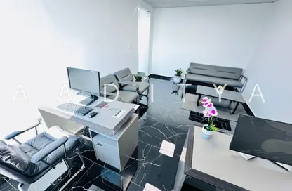 مكتب - غرفة نوم - 1 حمام للايجار في فاطمه محمد احمد بن سليمان - الرفاعة - بر دبي - دبي