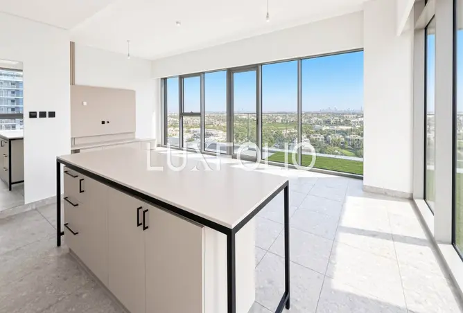 156908654 - Property Image 3