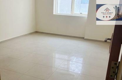 Apartment - 2 Bedrooms - 1 Bathroom for rent in Al Khan Corniche - Al Khan - Sharjah