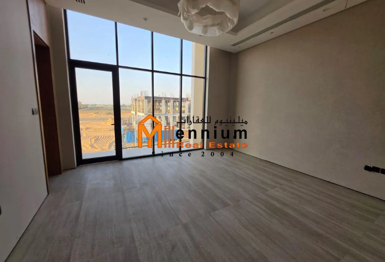 102831653 - Property Main Image
