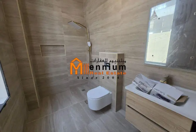 102831653 - Property Image 3