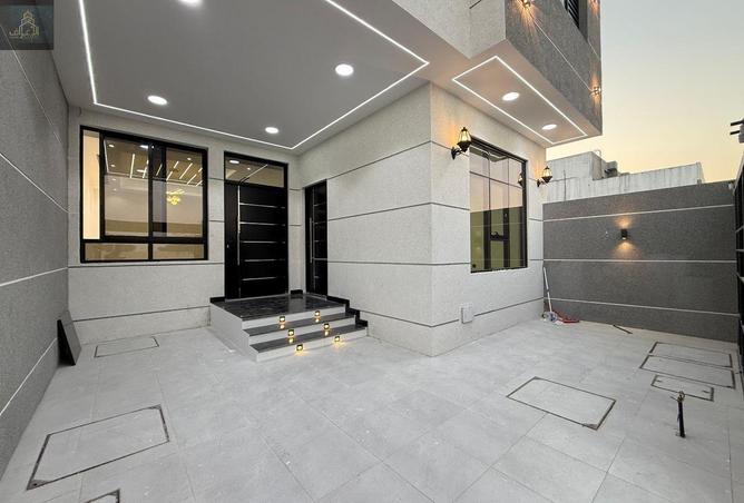 54384217 - Property Image 2