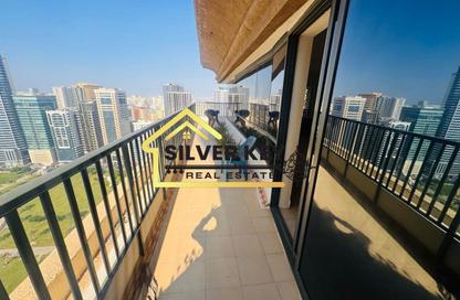 Penthouse - 3 Bedrooms - 4 Bathrooms for rent in Al Majaz 2 - Al Majaz - Sharjah