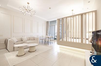 Apartment - 2 - 3 for sale in Skyview Tower - Dubai Marina - Dubai