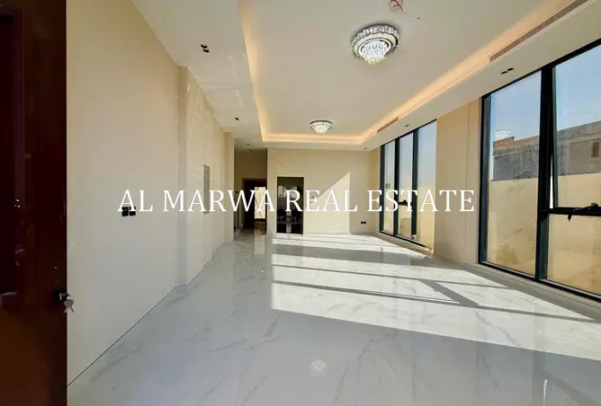 156913881 - Property Image 3