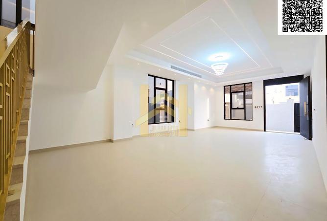127472714 - Property Image 2