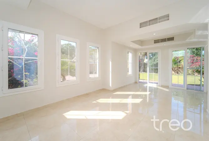 155061760 - Property Image 3