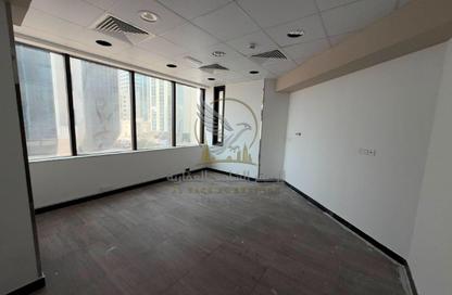 Full Floor - Studio - 7+ Bathrooms for rent in Al Majaz 1 - Al Majaz - Sharjah Full Floor - Studio - 7+ Bathrooms for rent in Al Majaz 1 - Al Majaz - Sharjah