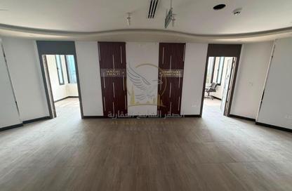 Full Floor - Studio - 7+ Bathrooms for rent in Al Majaz 1 - Al Majaz - Sharjah