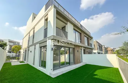 Villa - 5 Bedrooms - 6 Bathrooms for rent in Aura - Tilal Al Ghaf - Dubai