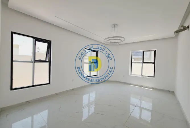 154594255 - Property Image 3