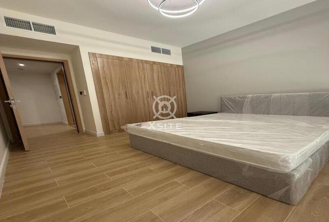 104250405 - Property Image 3