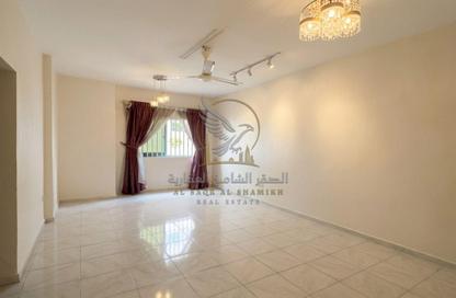 Apartment - 3 Bedrooms - 3 Bathrooms for rent in Qasimia 10 building - Al Mahatta - Al Qasimia - Sharjah