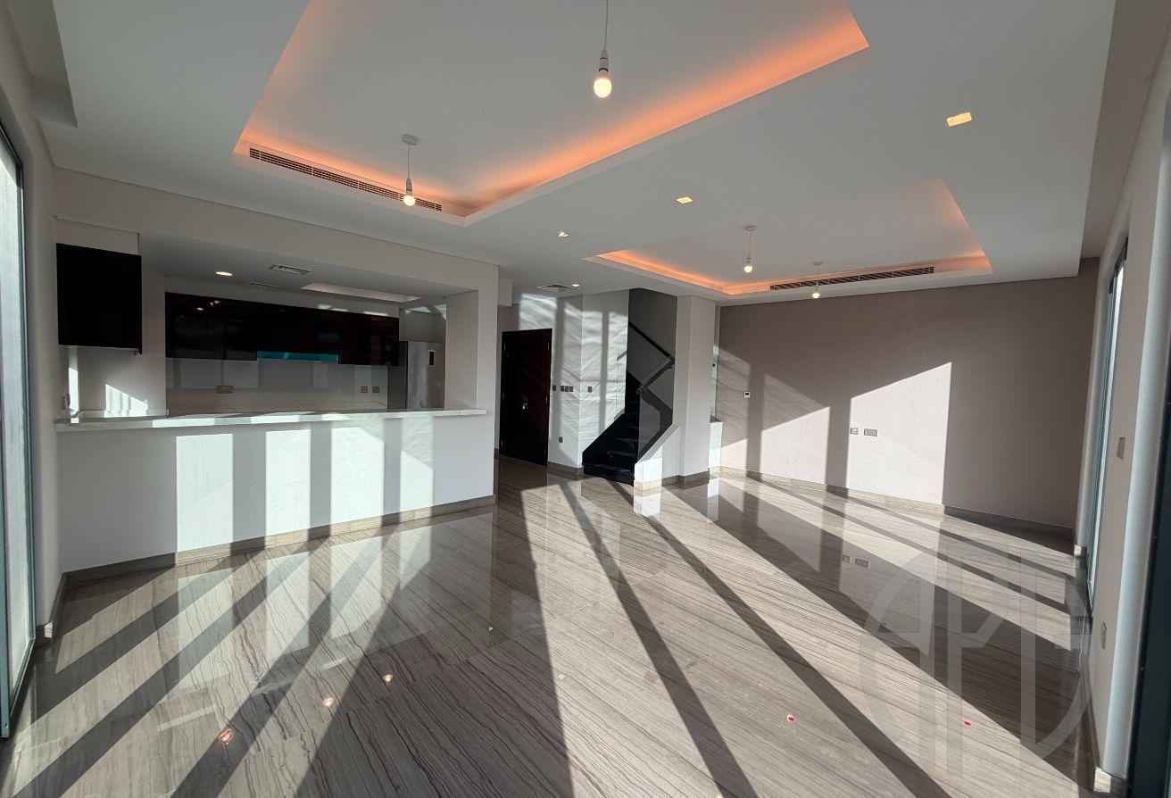 Luxury 6BR Villa | Brand New | Corner Plot photo 3