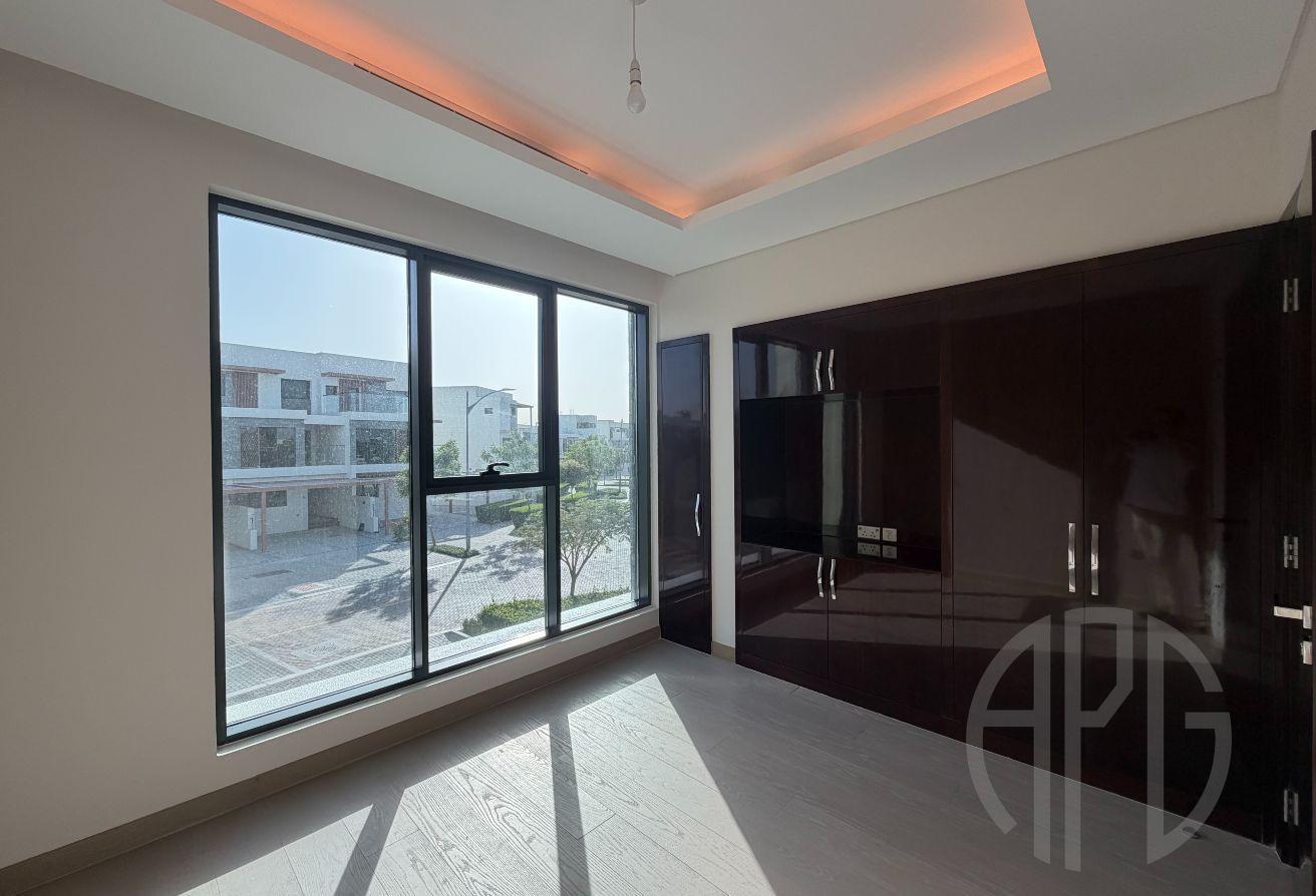 Luxury 6BR Villa | Brand New | Corner Plot photo 16